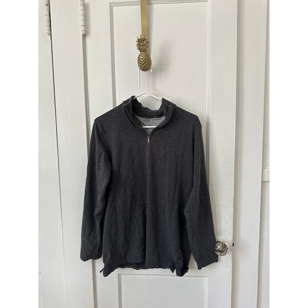 Alfani men’s size medium quarter zip grey sweater